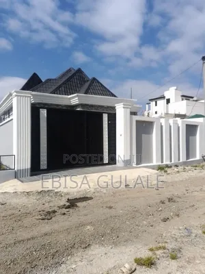 Furnished 6bdrm Farm House in Yeka for sale