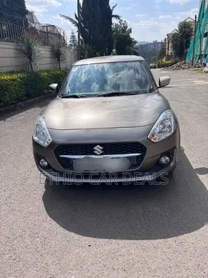 Suzuki Swift 2022 Brown