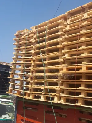 Pallets New Stok And Water Supply
