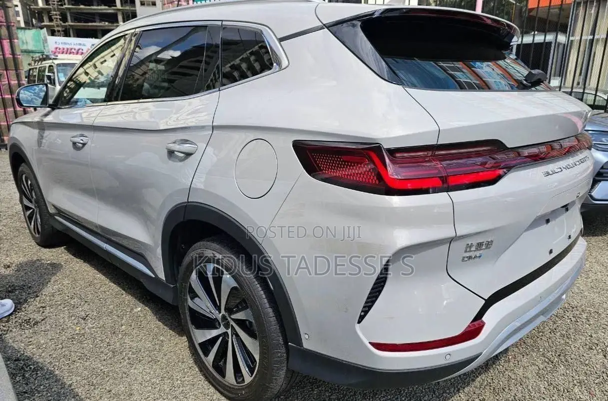 New BYD Song Plus 2025 Gray