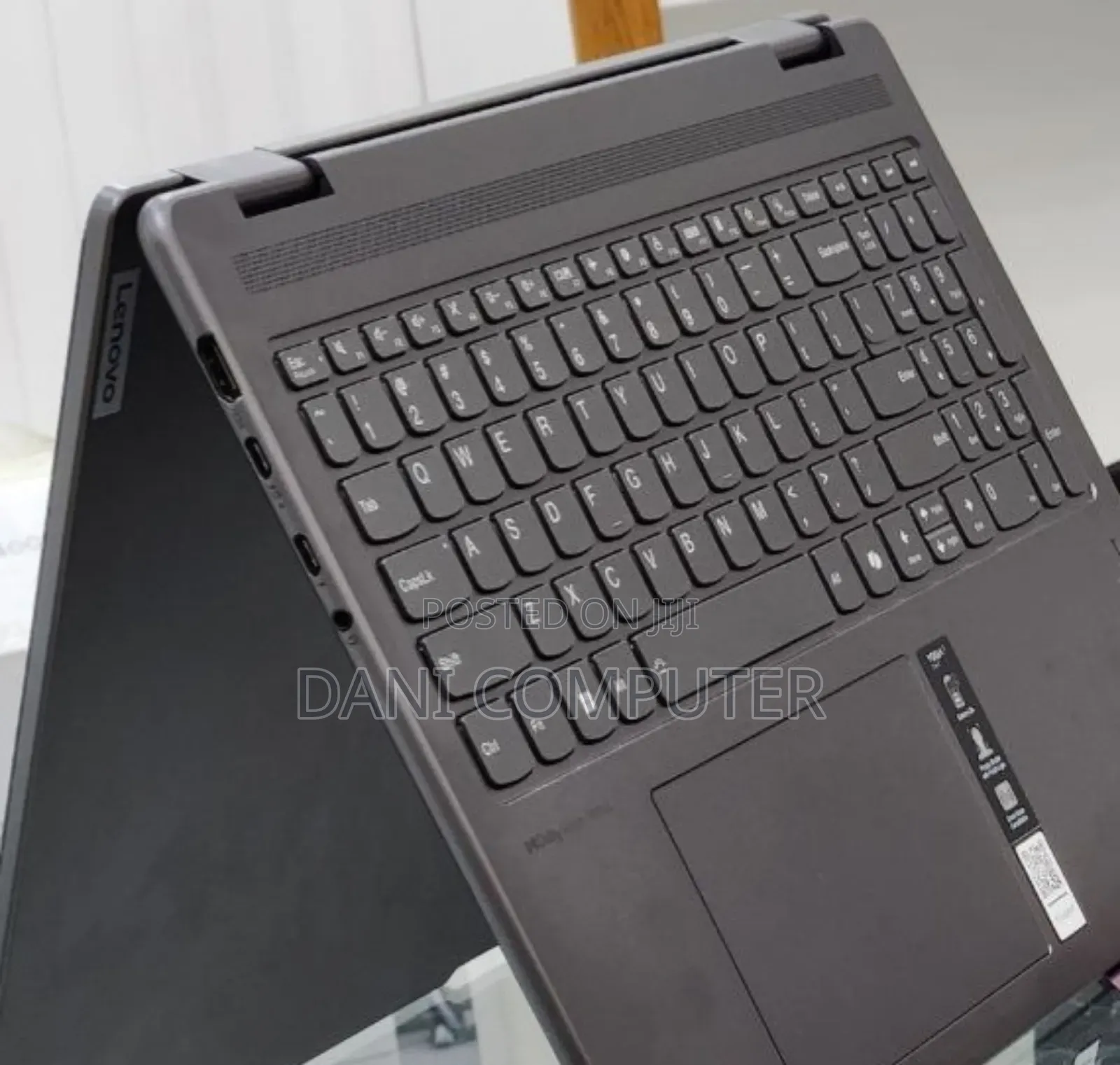 New Laptop Lenovo Yoga 7i 16GB Intel Core Ultra 7 SSD 1T