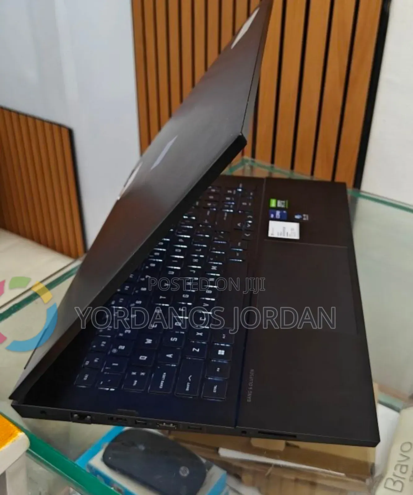 New Laptop HP Omen 15 16GB Intel Core i7 SSD 512GB