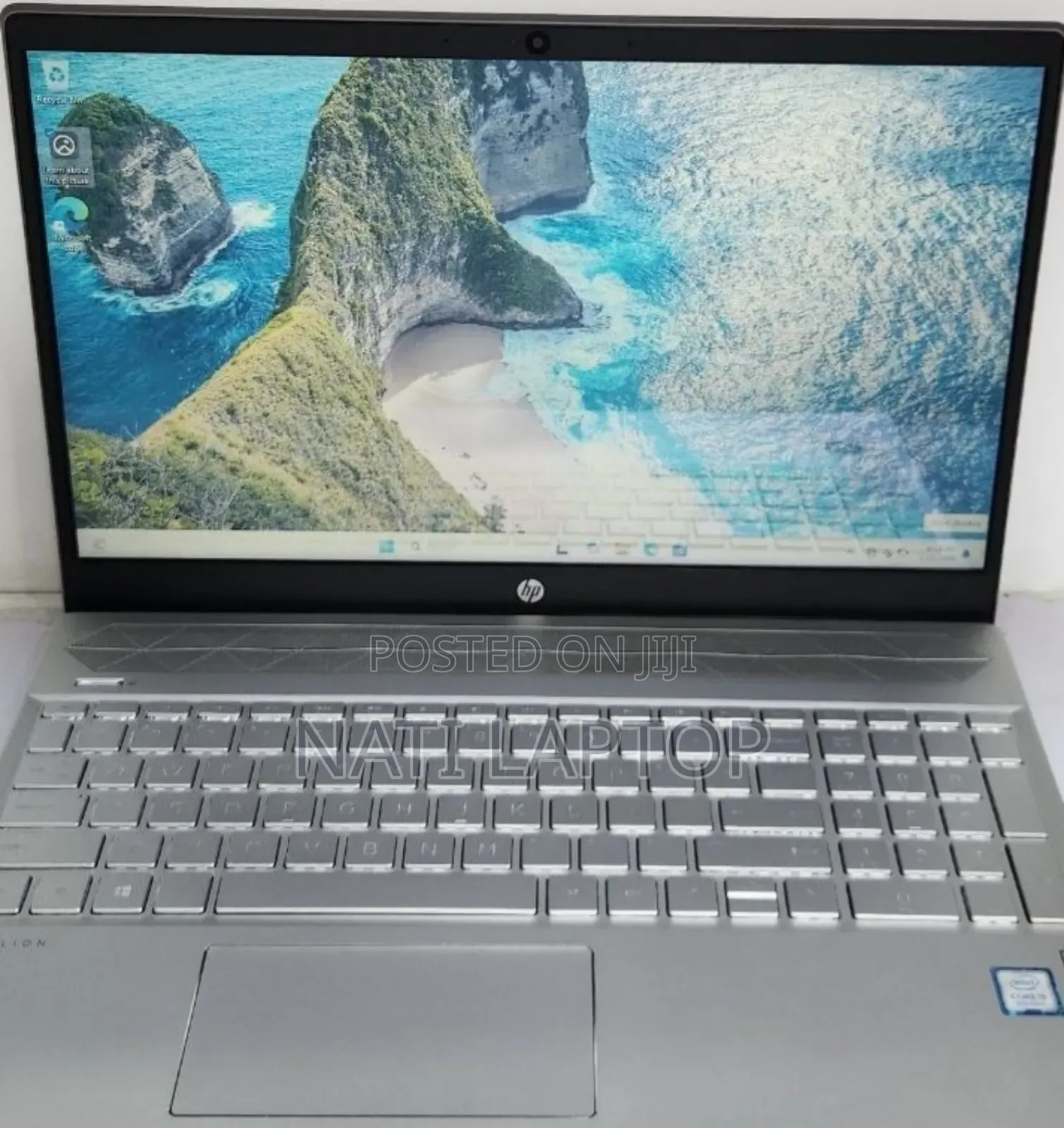 New Laptop HP Pavilion 15 12GB Intel Core i5 SSD 256GB