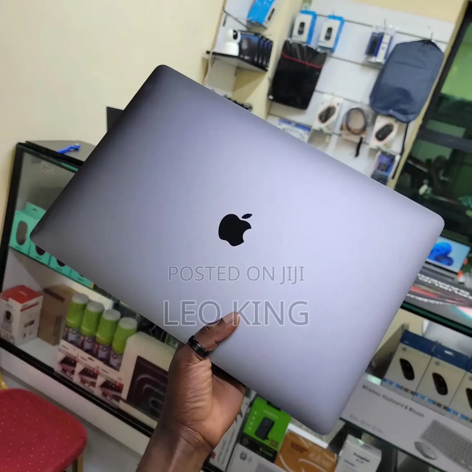Laptop Apple MacBook Pro 2017 16GB Intel SSD 512GB