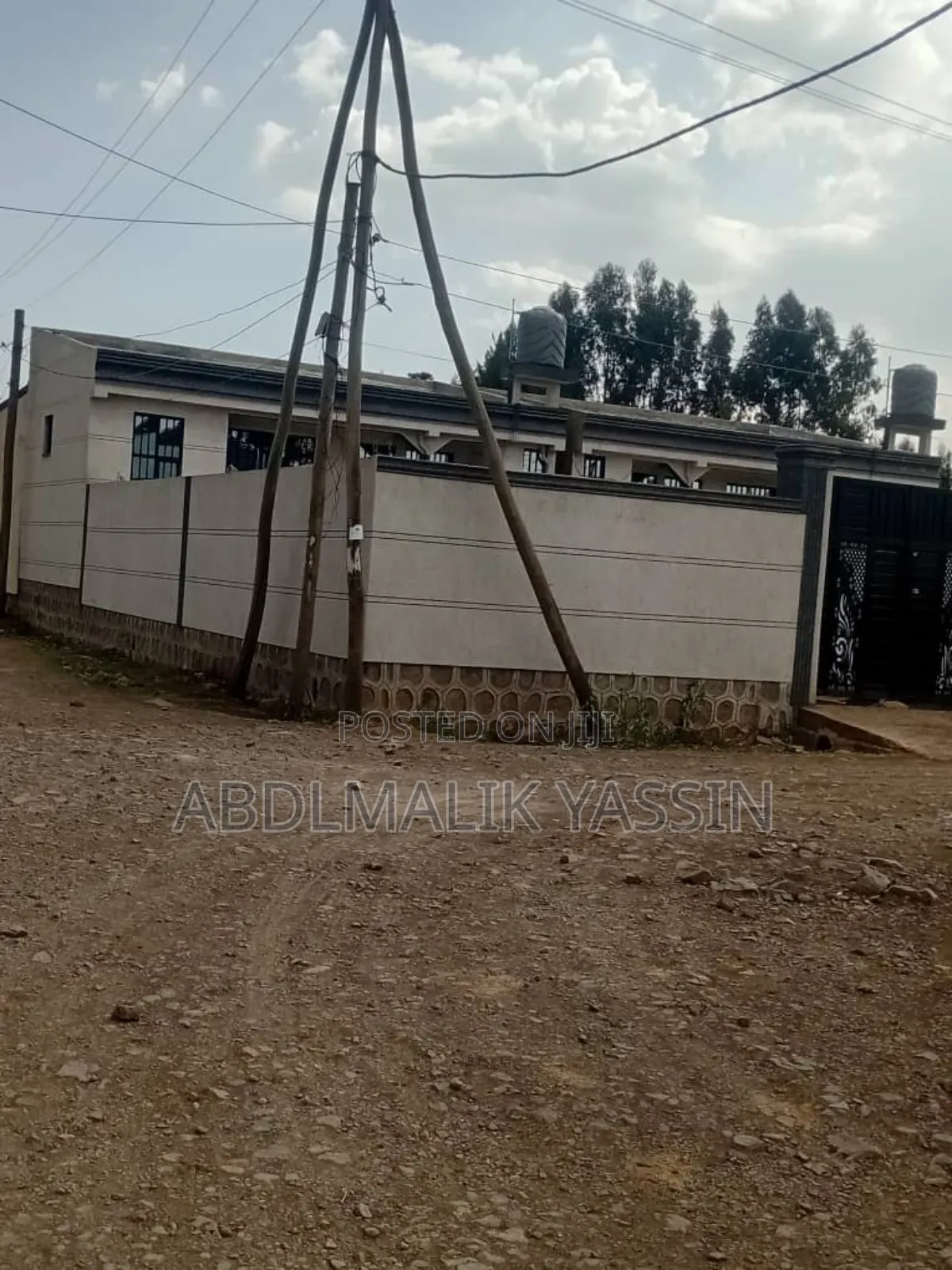3bdrm House in Abdlmalik Yassin, Arada for sale