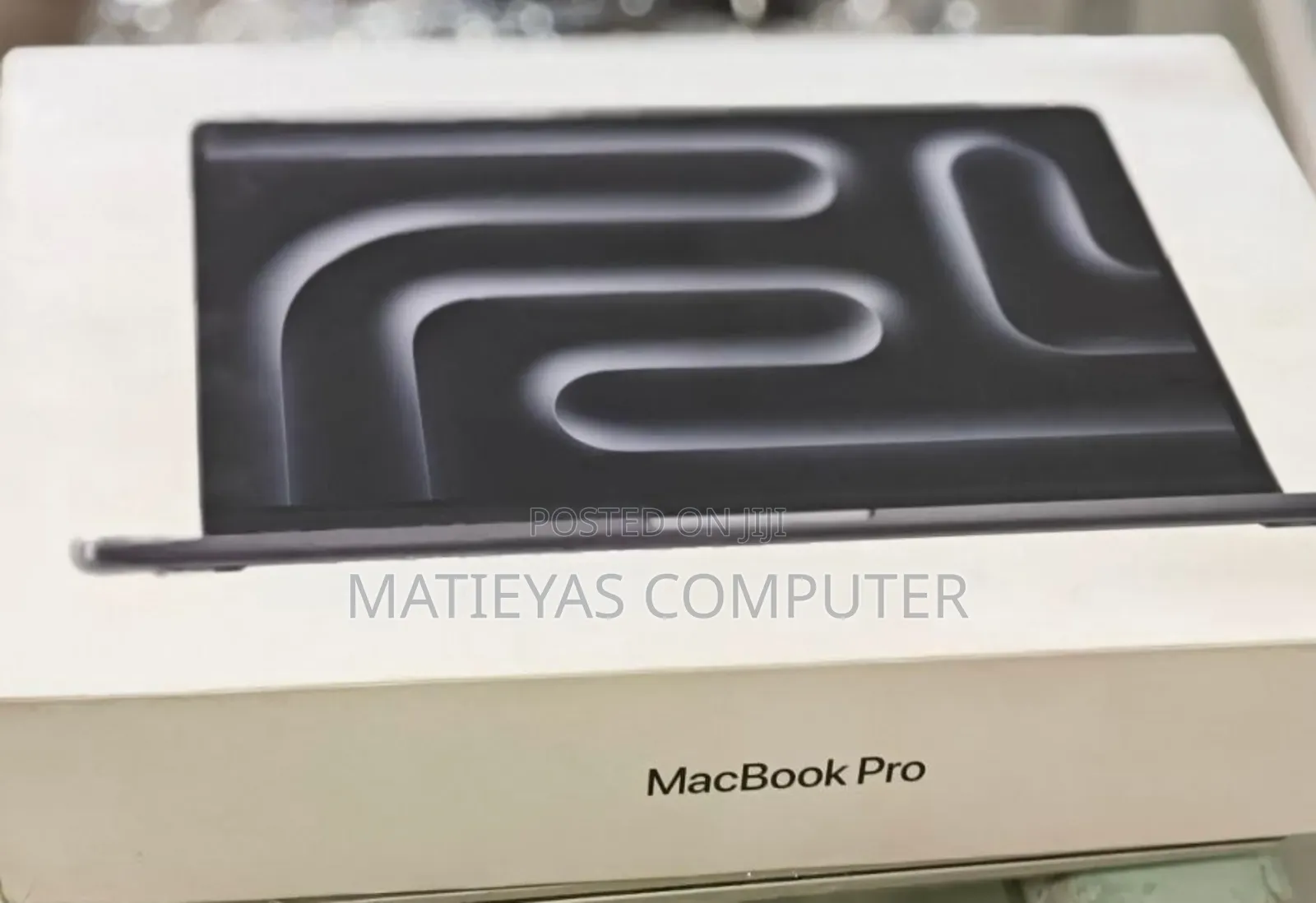 New Laptop Apple MacBook Pro 2024 M4 14-inch 16GB Apple M4 Pro SSD 1T