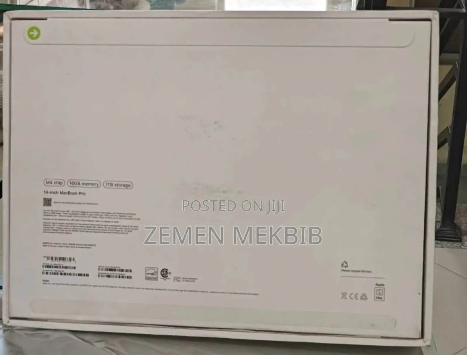 New Laptop Apple MacBook Pro 2024 M4 14-inch 16GB Apple M4 Pro SSD 1T