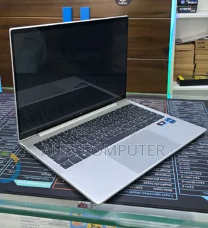 New Laptop HP Elite Dragonfly G4 16GB Intel Core i7 SSD 512GB