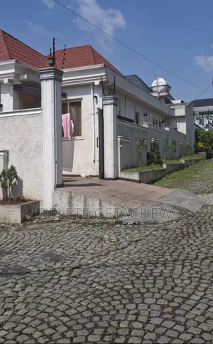 3bdrm Villa in Semit, Luxury Villa, Bole for sale