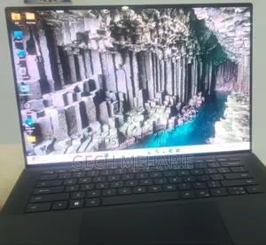 New Laptop Dell XPS 15 16GB Intel Core i7 SSD 512GB