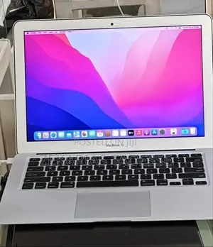 New Laptop Apple MacBook Air 2017 8GB Intel Core i7 SSD 512GB