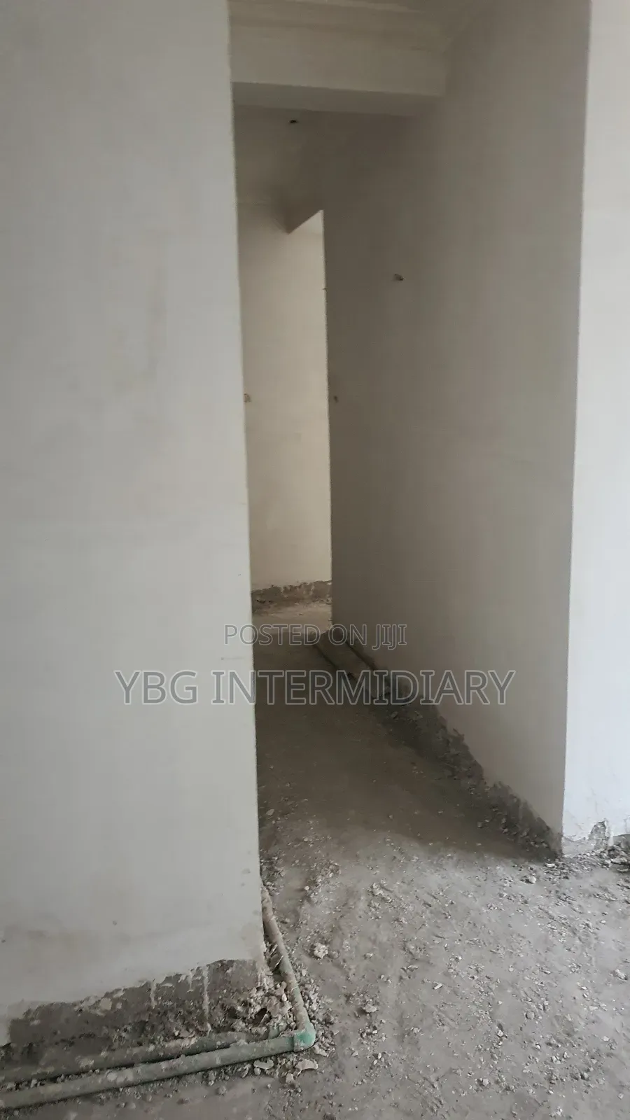 4bdrm Apartment in Appartment, Yeka for sale