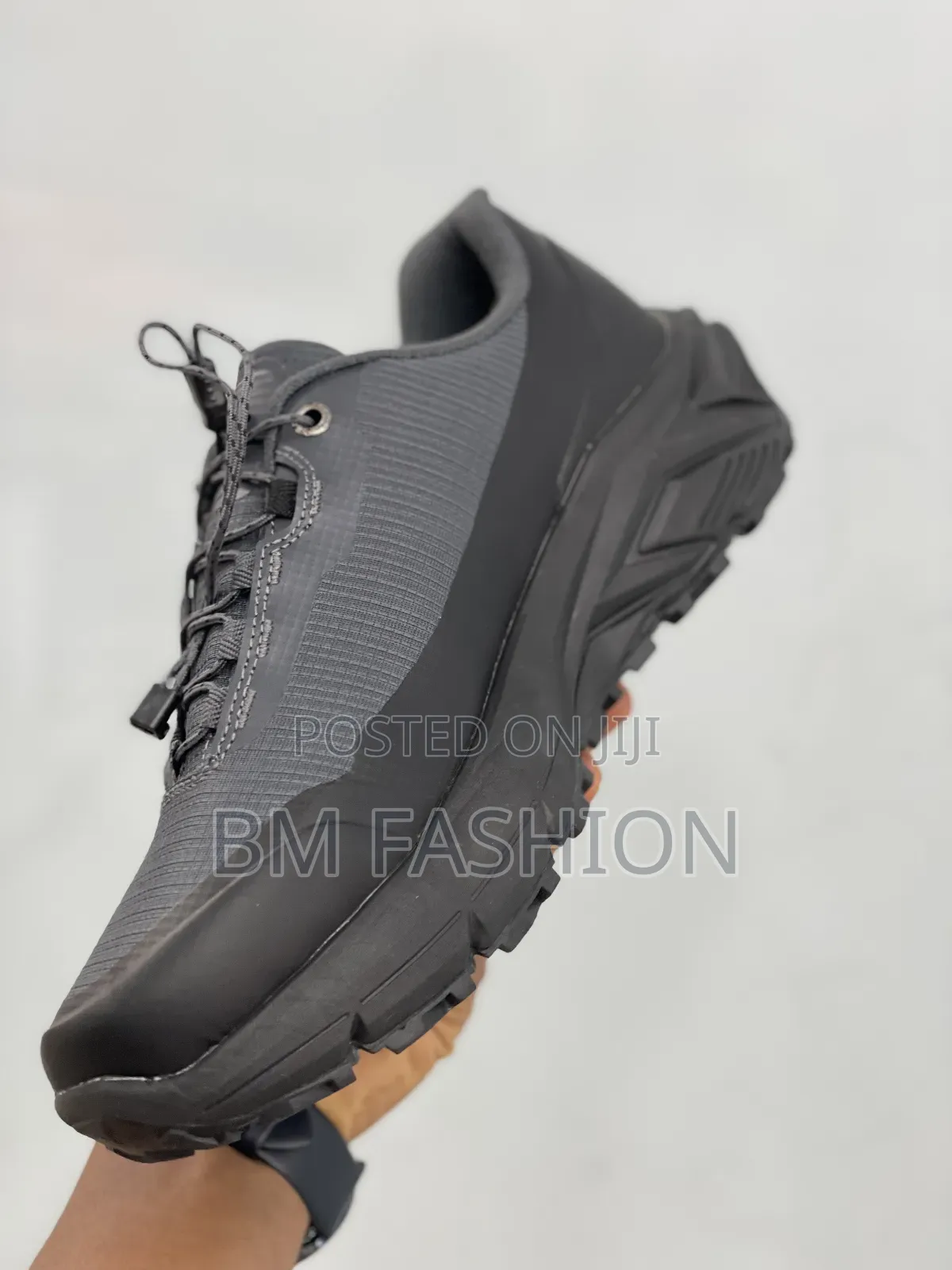 Columbia Performance Waterproof Low-Top Hikers
