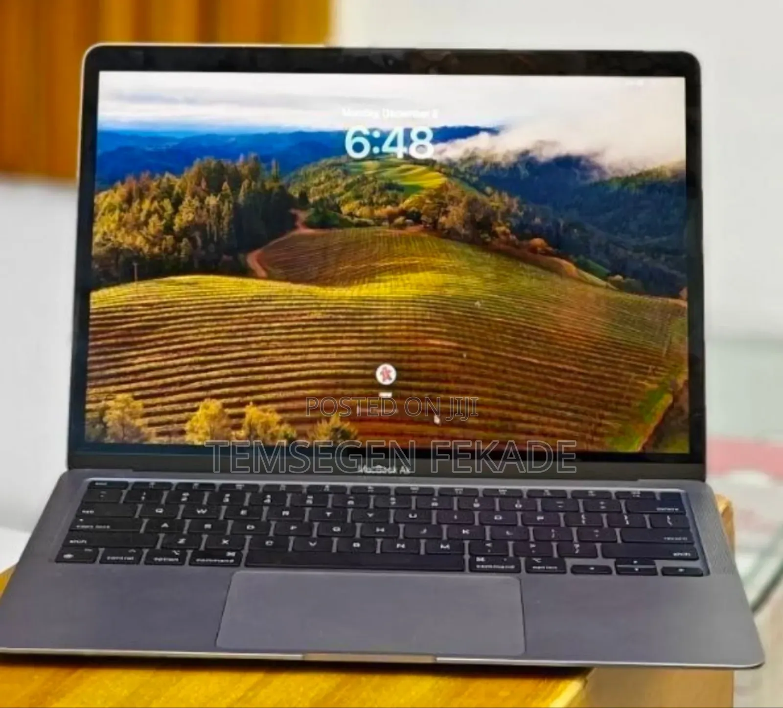 New Laptop Apple MacBook Air 2020 M1 8GB Apple M1 Pro SSD 256GB