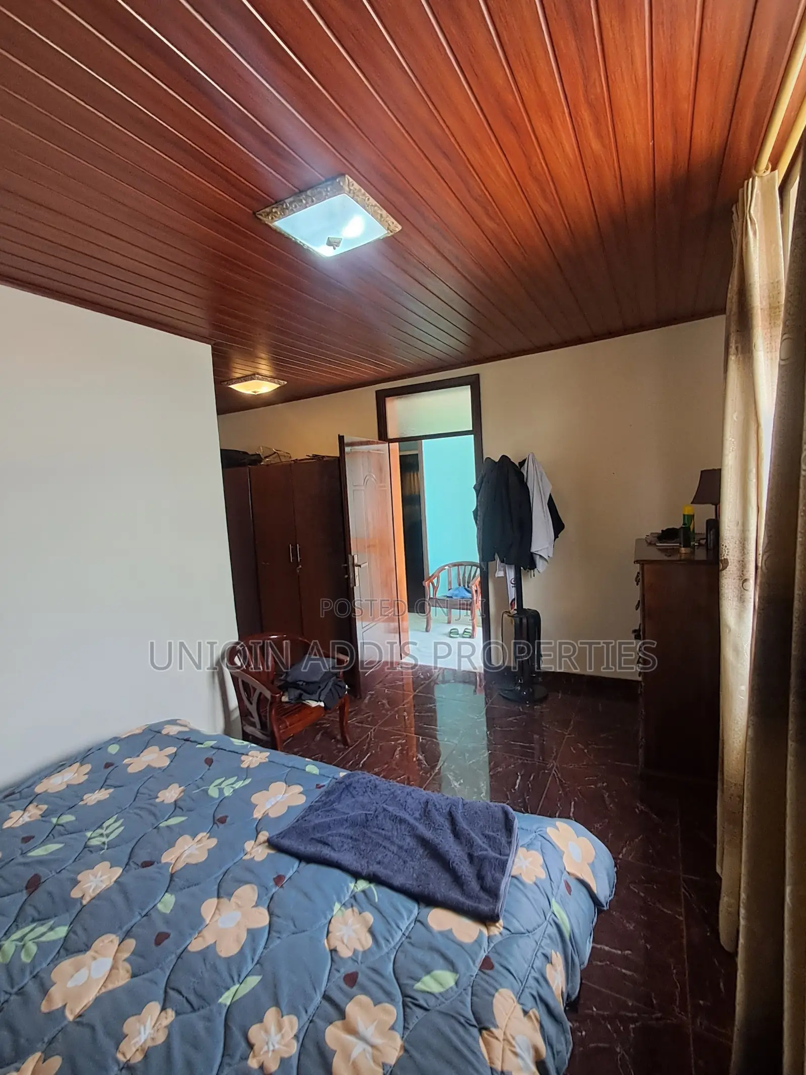 Furnished 4bdrm Villa in Gullele for sale