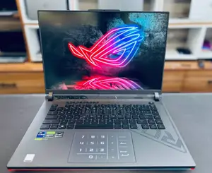 New Laptop Asus ROG Strix G17 32GB Intel Core i9 SSD 2T