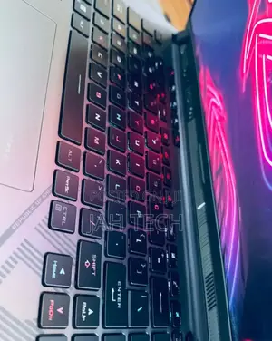 New Laptop Asus ROG Strix G17 32GB Intel Core i9 SSD 2T