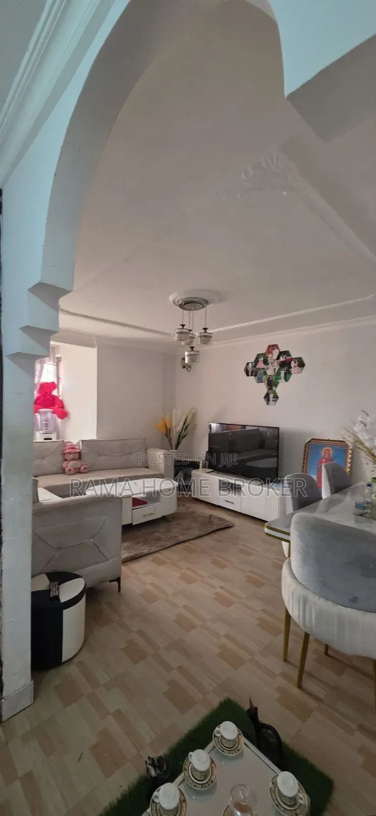 Furnished 3bdrm Condo in ቦሌ አራብሳ ኮንዶሚኒየም, Yeka for sale