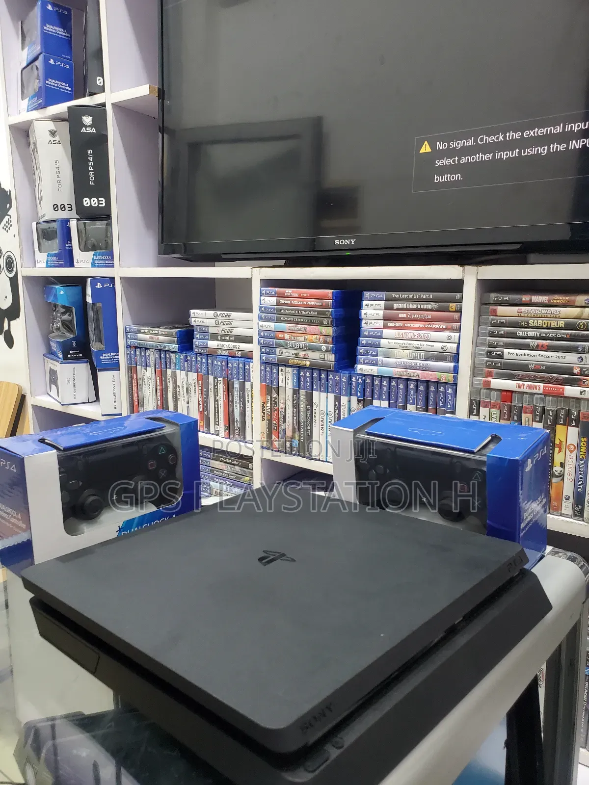 Playstation 4 Slim Jealbreak ያላችሁበት እናደርሳለን እናንተ ይደውሉ