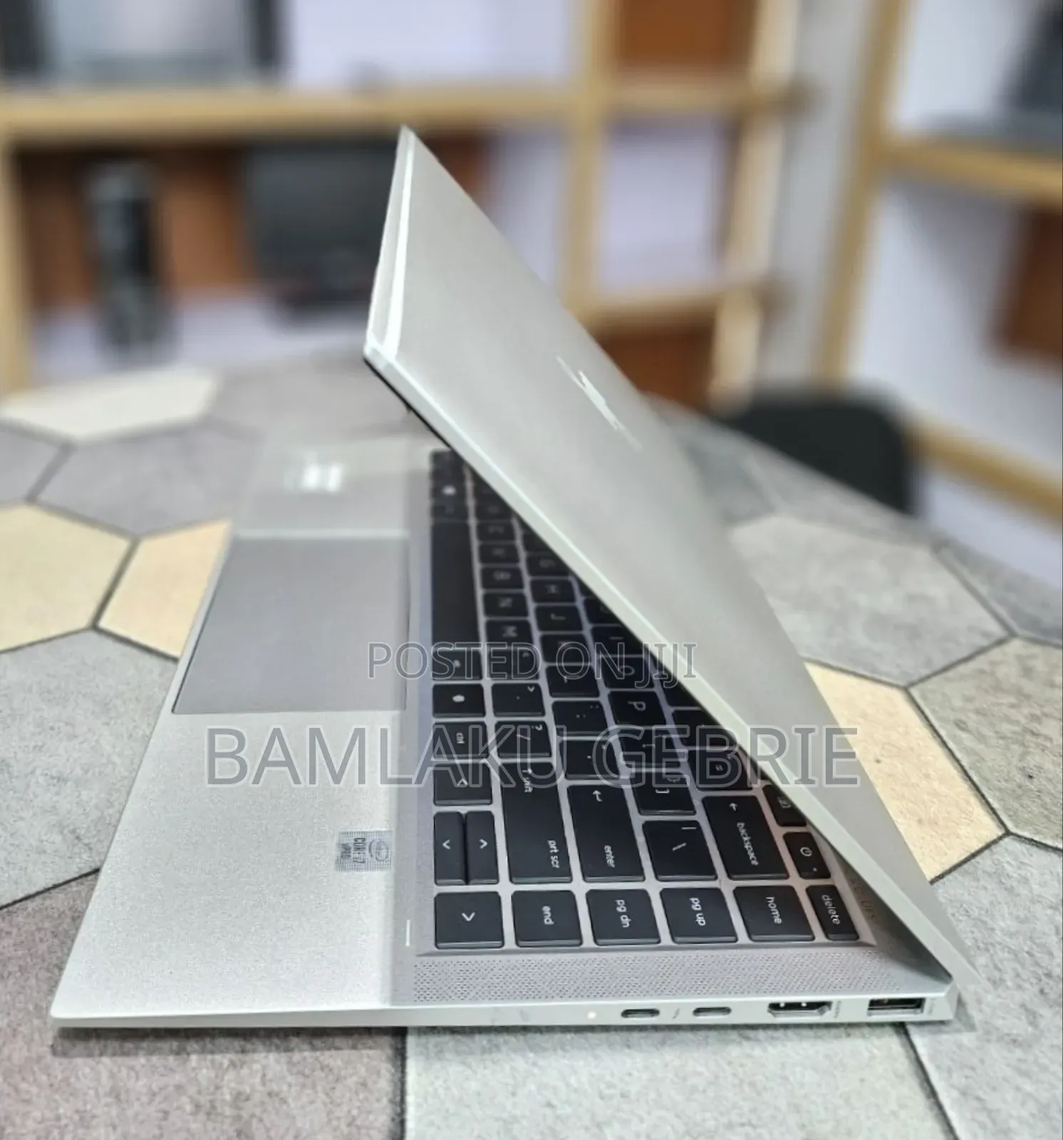 New Laptop HP EliteBook x360 1040 G7 16GB Intel Core i7 SSD 512GB