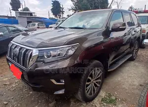 Toyota Land Cruiser Prado 3.0 172hp 2018 Brown