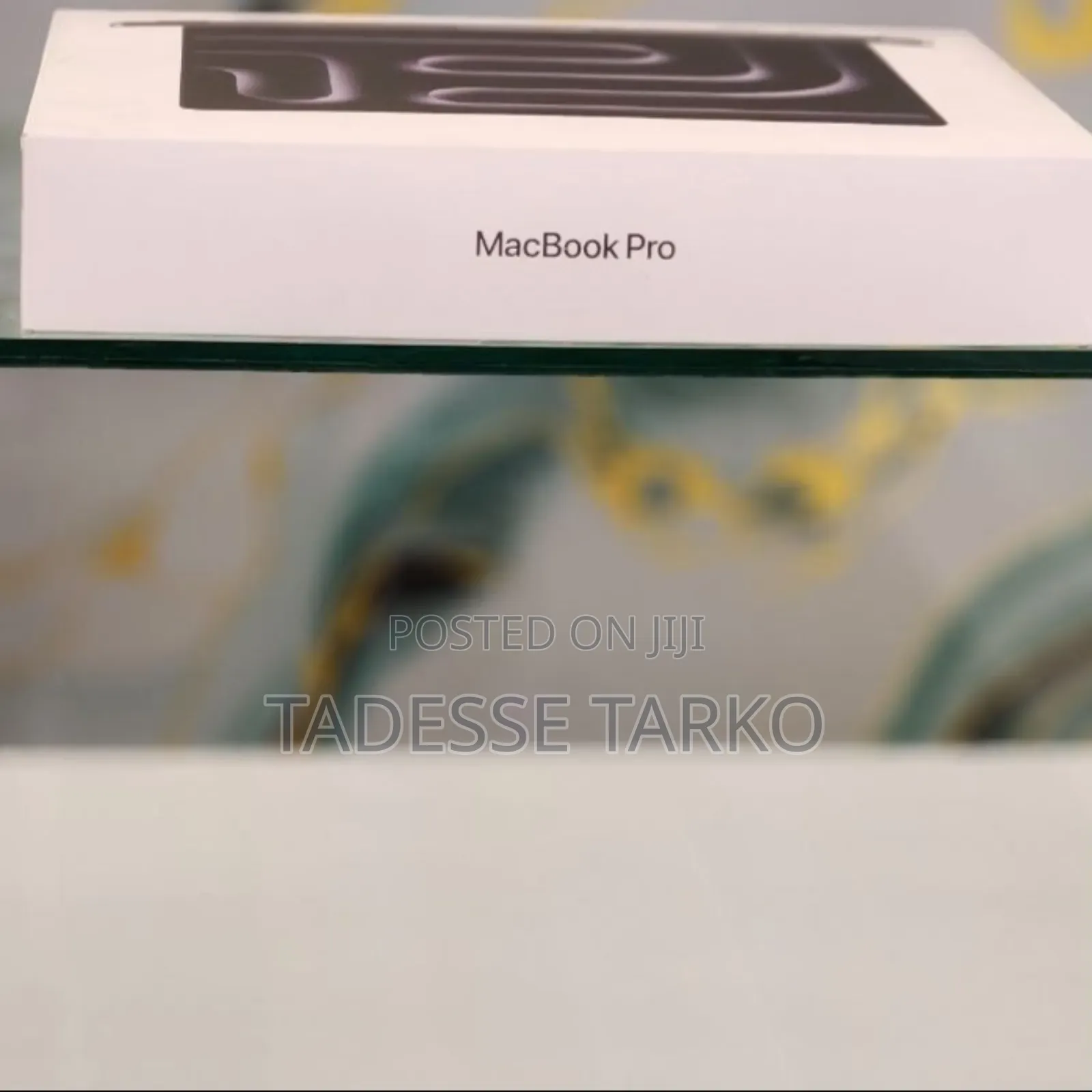 New Laptop Apple Macbook Pro 2025 M5 14-inch 16GB Apple M5 SSD 1T
