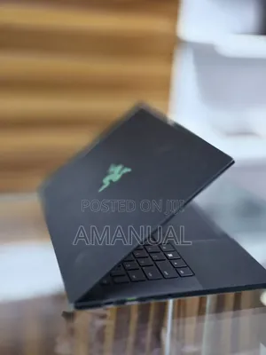 New Laptop Razer Blade 16GB Intel Core i7 SSD 512GB