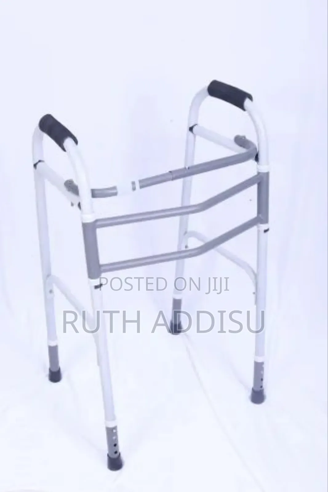 ወከር ወይም የመረማመጃ መርጃ ፍሬም