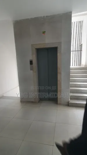 Furnished 3bdrm Apartment in Appartment, Yeka for sale