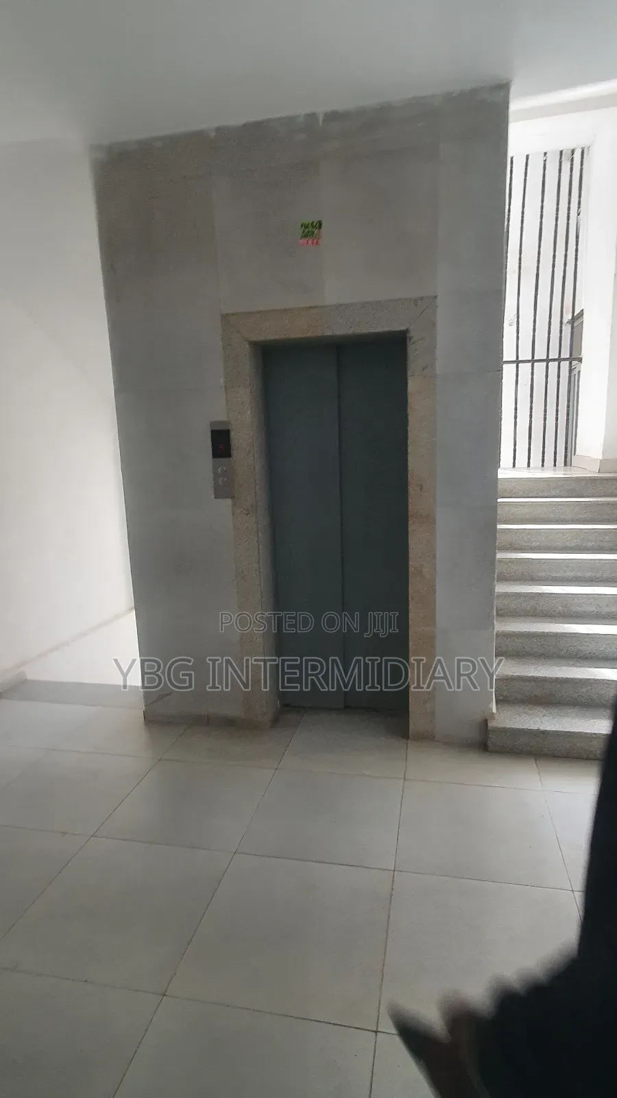 Furnished 3bdrm Apartment in Appartment, Yeka for sale