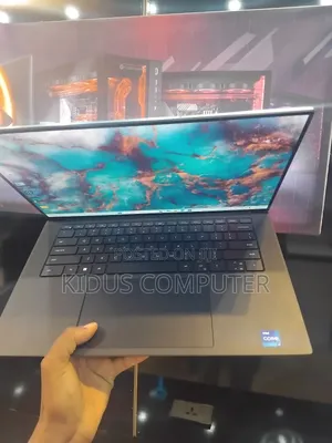 New Laptop Dell XPS 15 16GB Intel Core i7 SSD 512GB