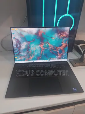 New Laptop Dell XPS 15 16GB Intel Core i7 SSD 512GB