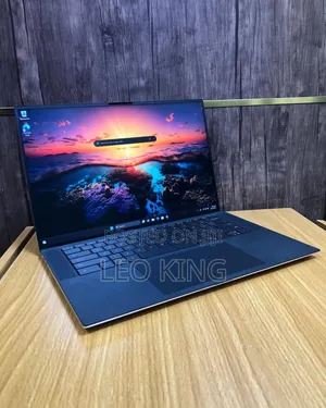 New Laptop Dell XPS 15 (9530) 16GB Intel Core i7 SSD 1T