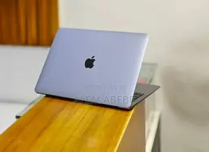 New Laptop Apple MacBook Air 2020 M1 8GB Apple M1 SSD 256GB