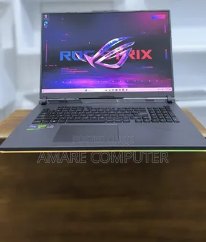 New Laptop Asus ROG Strix G17 16GB Intel Core i9 SSD 1T