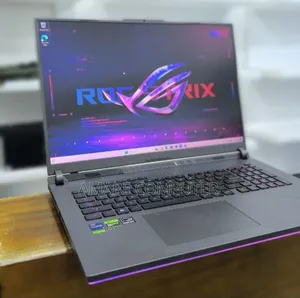 New Laptop Asus ROG Strix G17 16GB Intel Core i9 SSD 1T