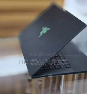 New Laptop Razer Blade 16GB Intel Core i7 SSD 512GB