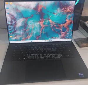 New Laptop Dell XPS 15 16GB Intel Core i7 SSD 512GB