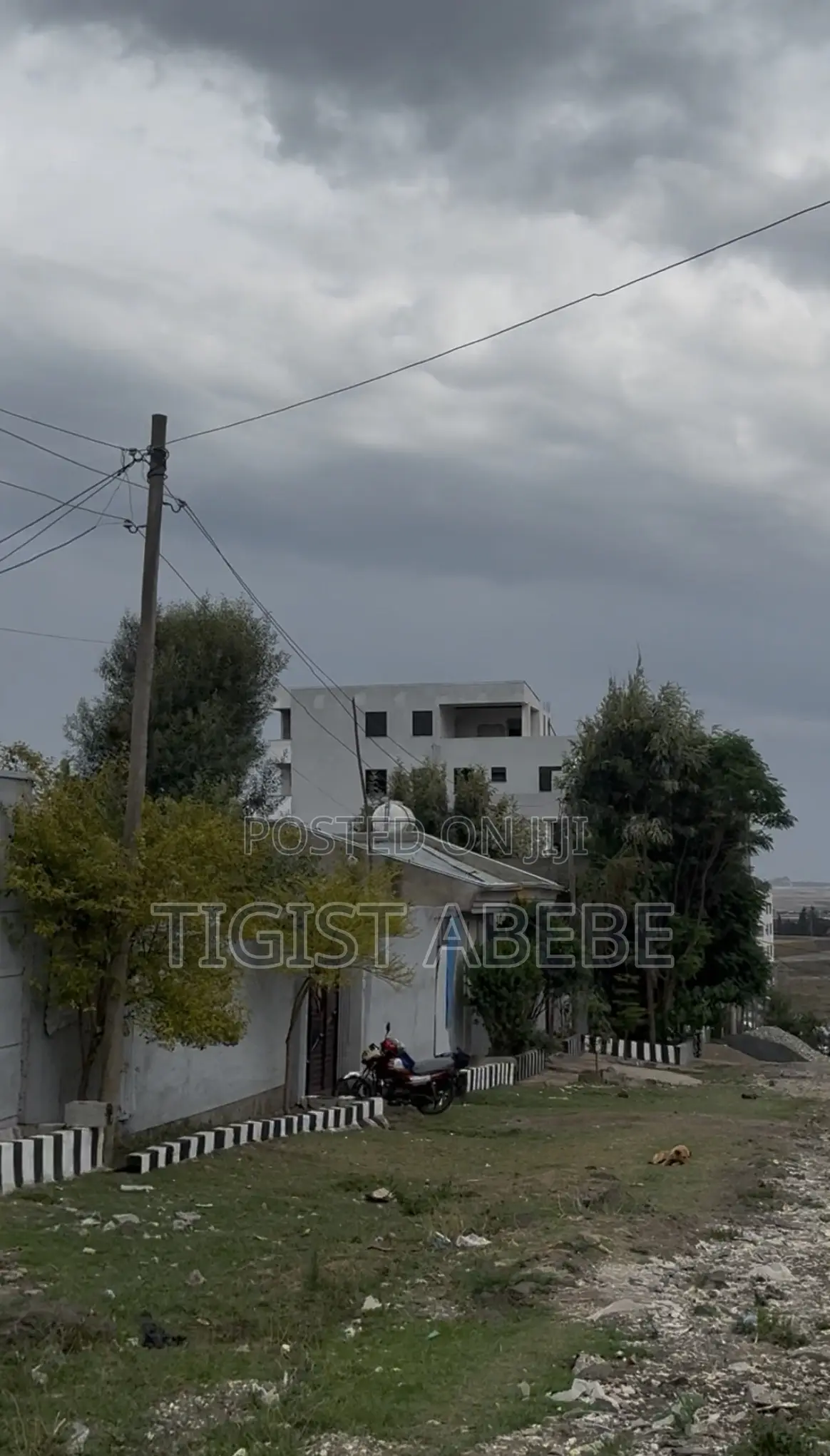 አስቸኳይ የሚሸጥ 450 ካ.ሜ ቦታ - ሰሚት 3ተኛ በር 450 Sq. M Land for Sale in Summit