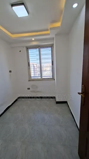 Furnished 2bdrm Condo in Yeka for sale