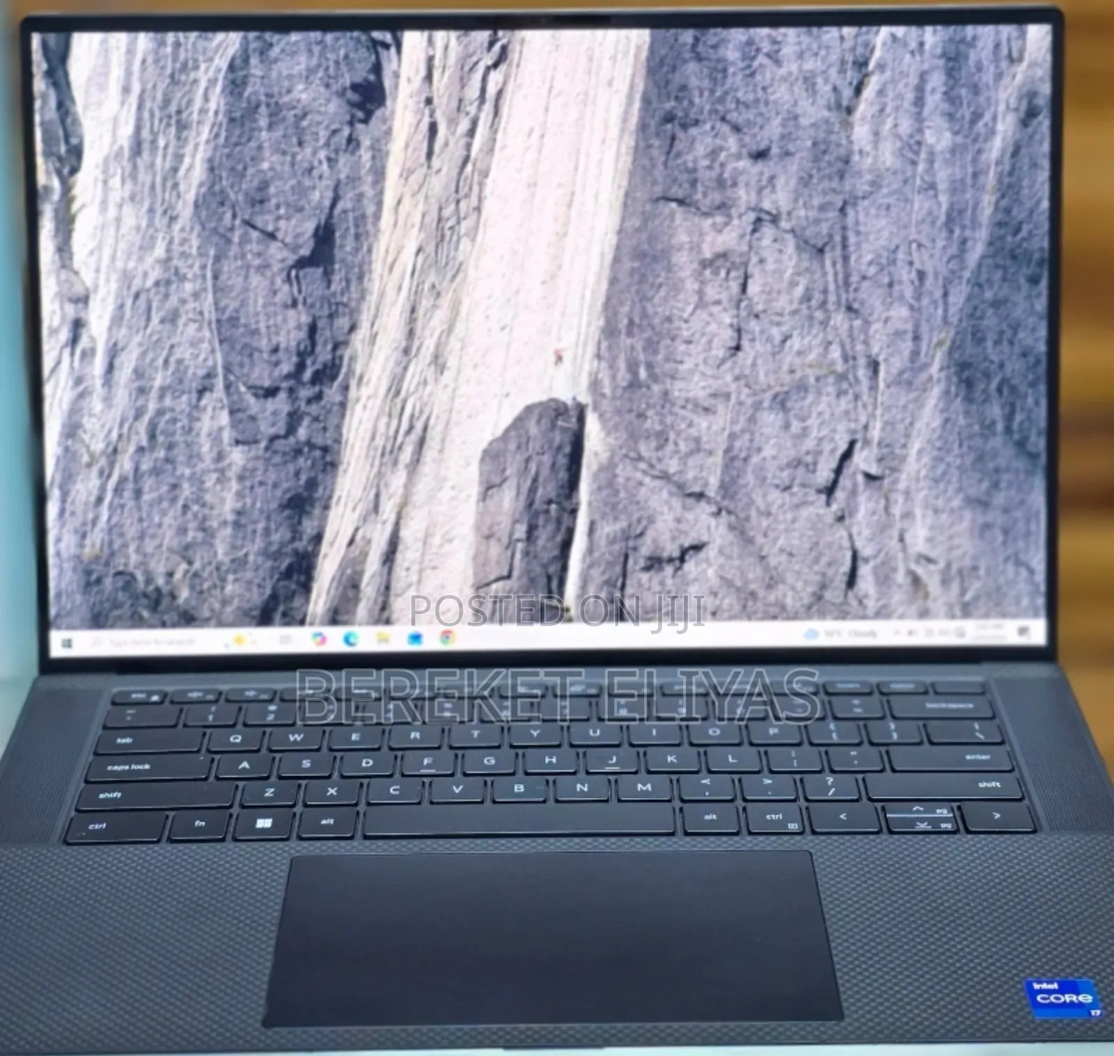 New Laptop Dell XPS 15 16GB Intel Core i7 SSD 1T