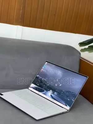 New Laptop Dell XPS 13 32GB Intel Core Ultra 7 SSD 1T