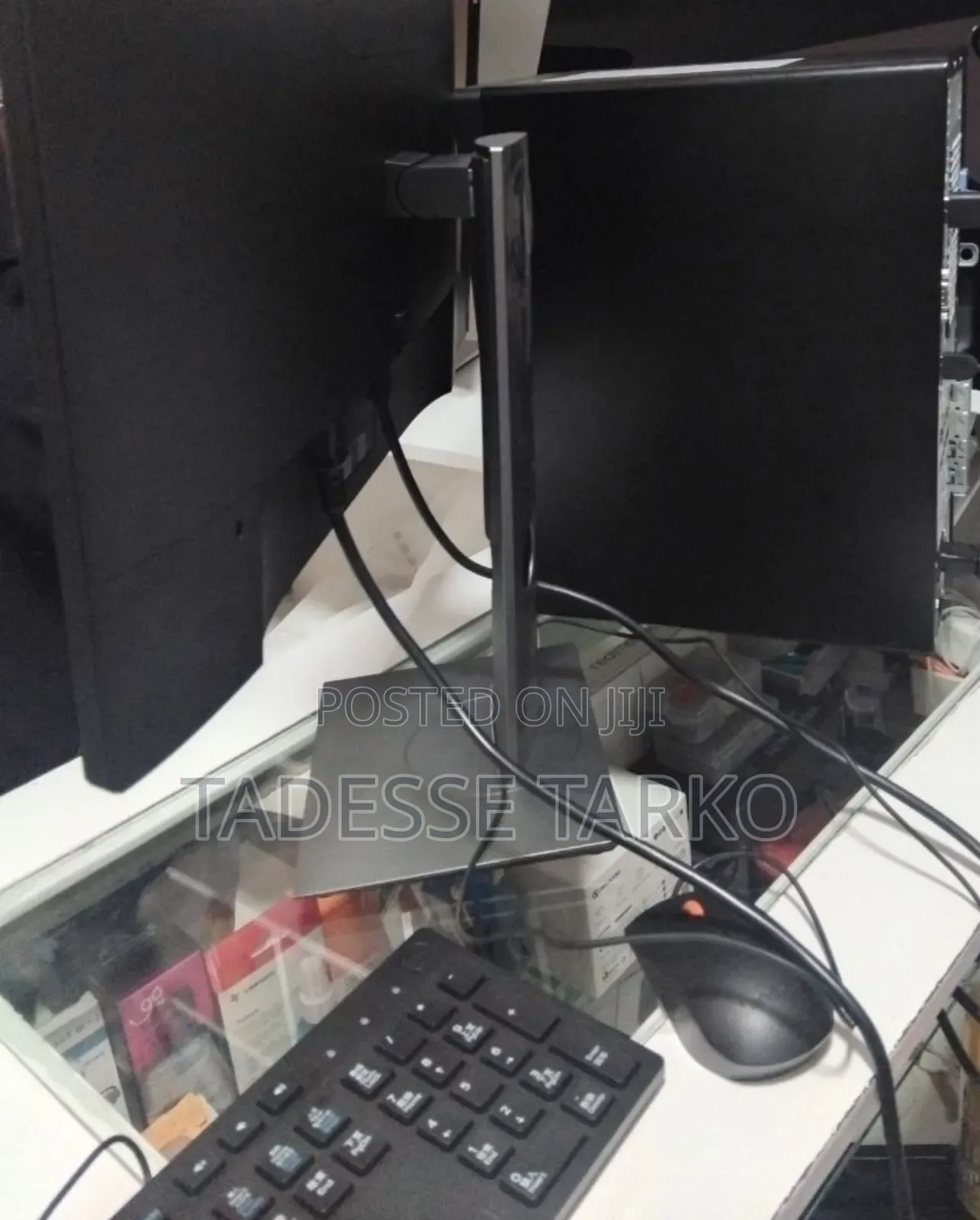 New Desktop Computer Dell Optiplex 7070 8GB Intel Core i7 SSD 1T