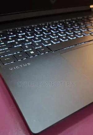 New Laptop HP Victus 15 16GB AMD Ryzen 7 SSD 1T