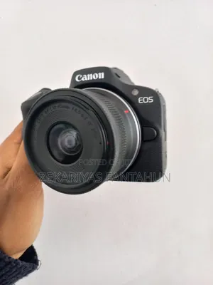R100 Camera
