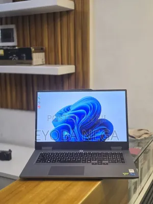 New Laptop Lenovo LOQ 15AHP10 16GB Intel Core i5 SSD 1T