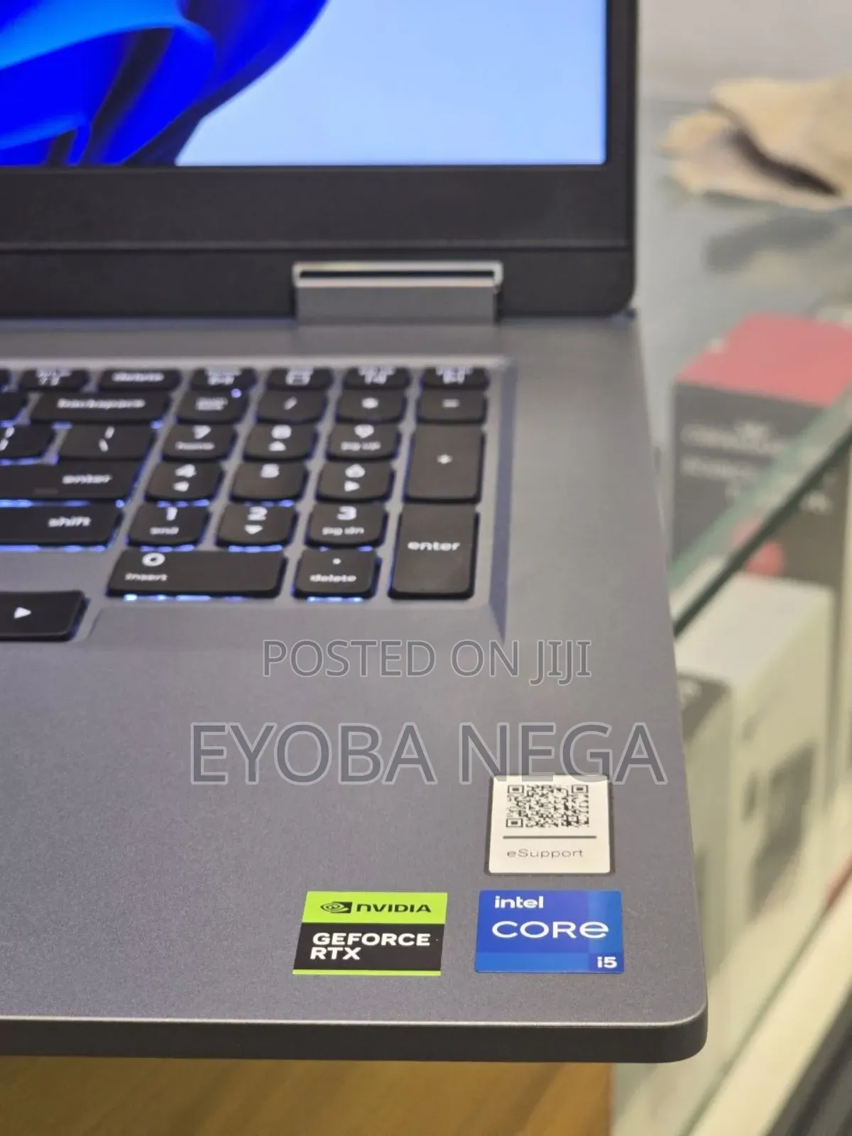 New Laptop Lenovo LOQ 15AHP10 16GB Intel Core i5 SSD 1T