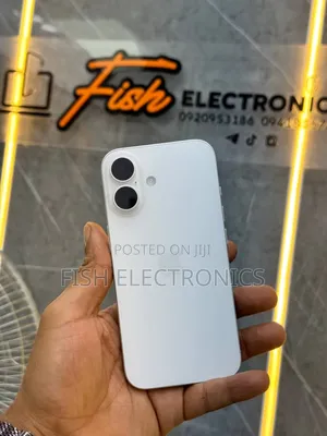 New Apple iPhone 16 256 GB White