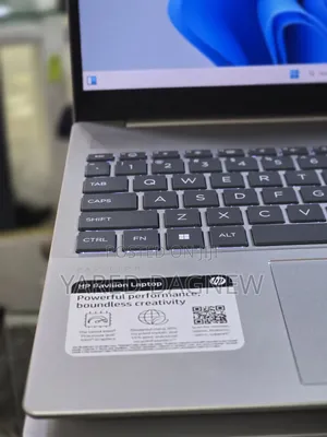 New Laptop HP Pavilion 15 8GB Intel Core Ultra 5 SSD 512GB