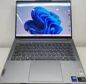 New Laptop Lenovo 32GB Intel Core Ultra 9 SSD 512GB